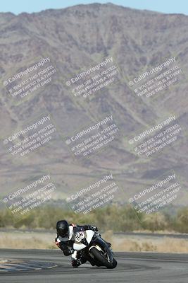 media/Nov-01-2025-CVMA (Sat) [[fc0f7531b8]]/Race 8-Supersport Middleweight/